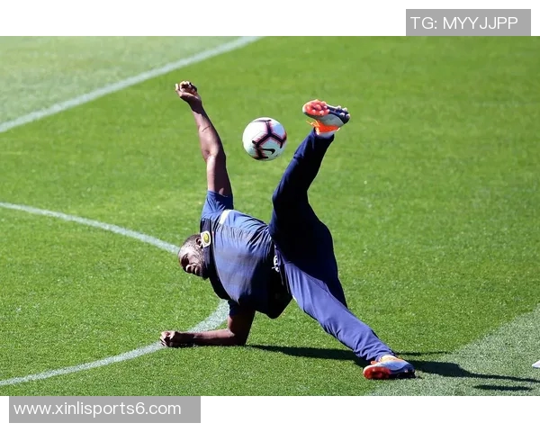 博尔特转战足球赛场挑战自我展现速度与激情的全新篇章