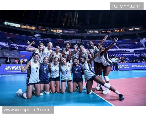 2017年女排对阵美国精彩回顾与赛场瞬间分析